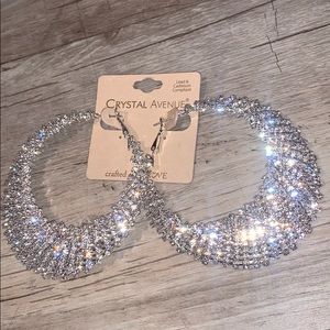 Women’s Pair Earrings